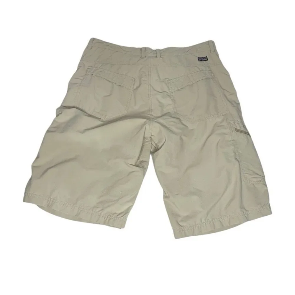 Patagonia khaki lightweight quick dry hiking shorts size 35 - Picture 1 of 12